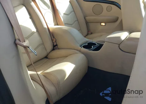 2015 Maserati Granturismo z USA, uszkodzony, nr VIN ZAM45MMA3F0146488